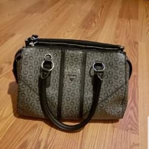 Guess bag